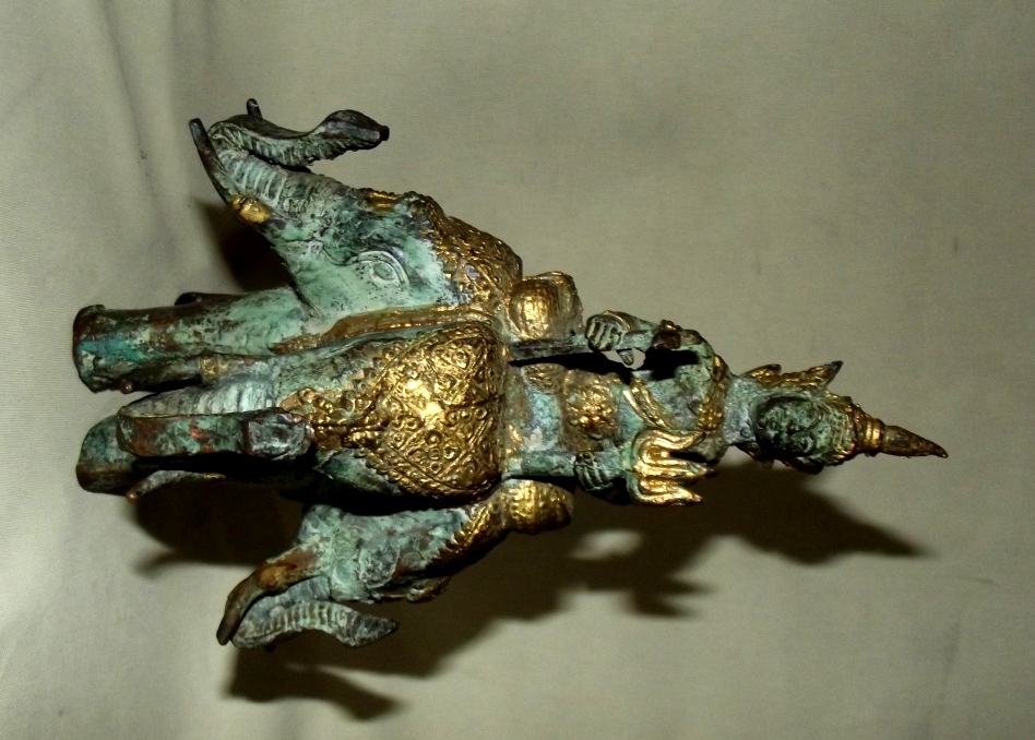 Statuina in bronzo India