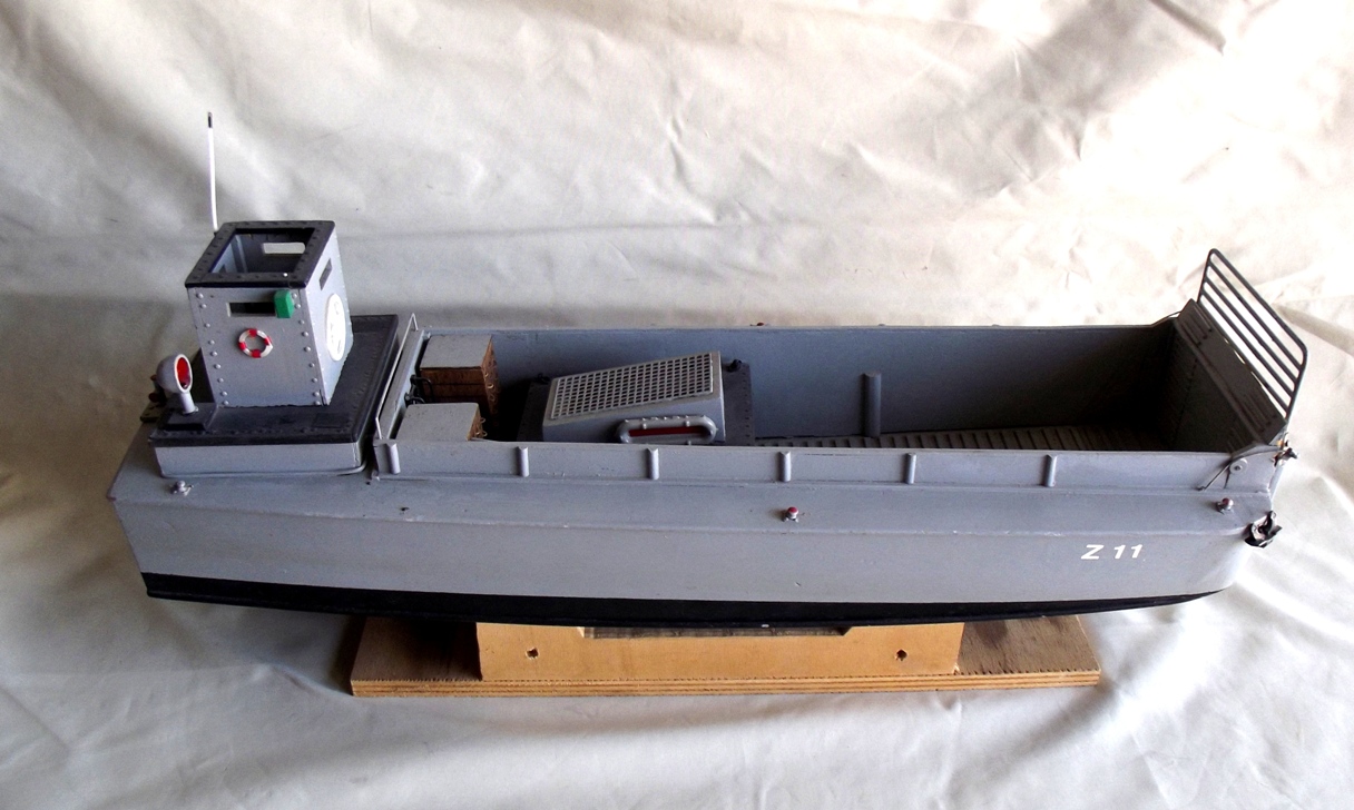 Modellino di MEZZO DA SBARCO