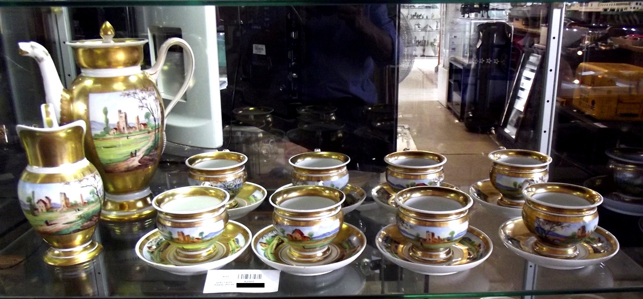 Servito da caffe' '800 FRANCESE