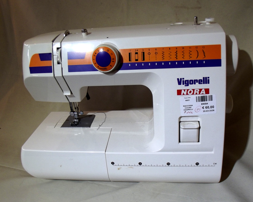 Macchina cucire VIGORELLI NORA